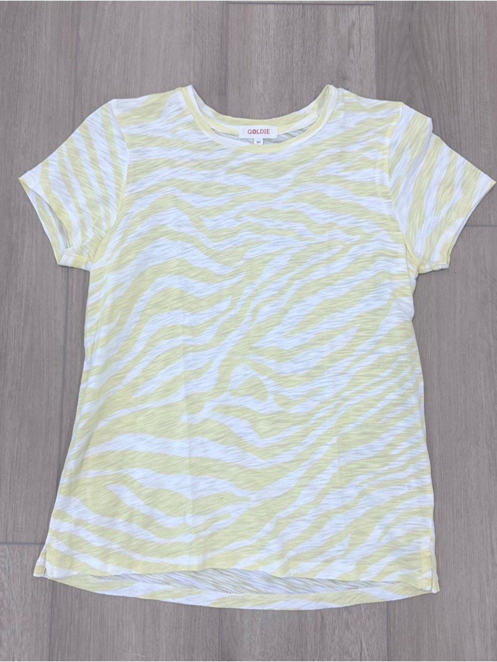Goldie crewneck zebra print short sleeve T shirt white yellow XS